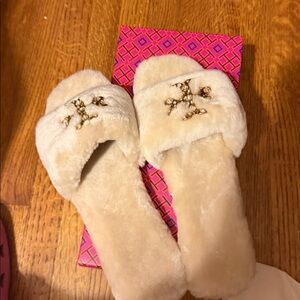 Tory Burch Jeweled Shearling Slide ✨Brand New✨